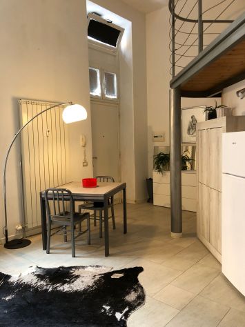 Bilocale soppalcato moderno e completo - Isola M5 - Foto 6