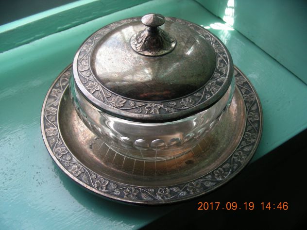 contenitore metallo argentato