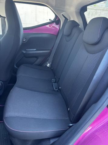 Toyota Aygo 1.0 VVT-i 72 CV 5 porte x-cite - Foto 7