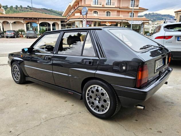Lancia Delta 2.0i.e. turbo 16V HF integrale - Foto 4