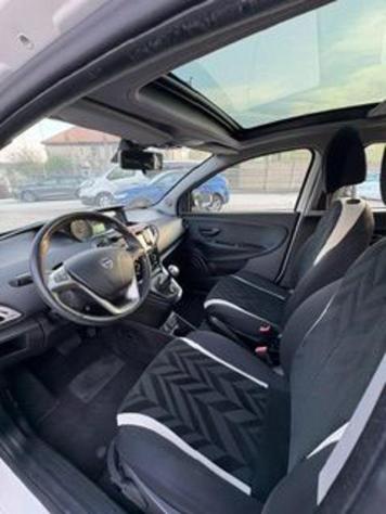 LANCIA Ypsilon 0.9 TwinAir 85 CV 5 porte S&S DFN Gold rif. 24153477 - Foto 7