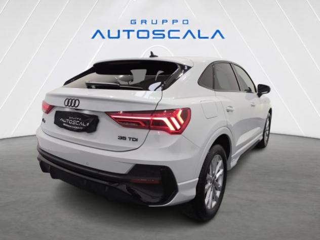 AUDI Q3 SPB 35 TDI 150CV Black Line S Tronic S Line rif. 24183584 - Foto 5