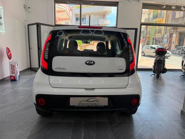 Kia Soul 1.6 CRDi You UNICOPROPRIETARIO - Foto 10