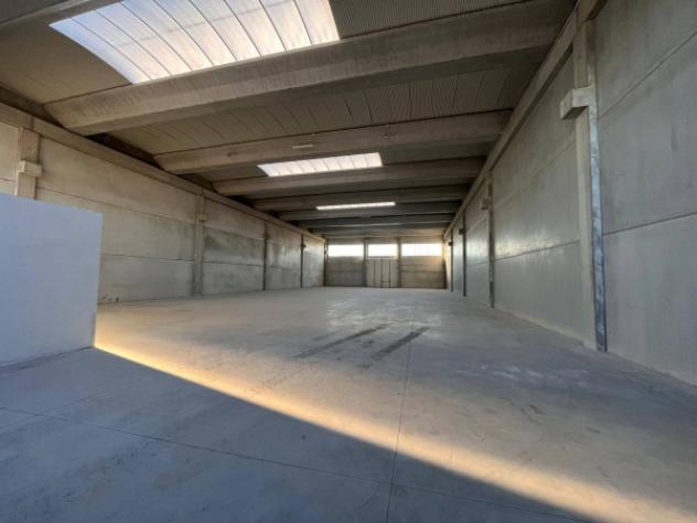 Immobile di 1150 m² con 2 locali in affitto a Montichiari - Foto 6