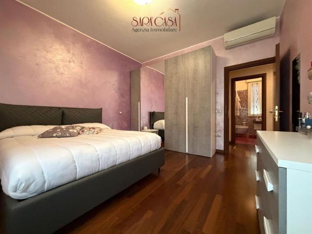 APPARTAMENTO CON TRE CAMERE IN PICCOLA PALAZZINA - Foto 10
