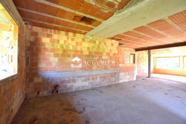 CASA INDIPENDENTE di 7 vani e di 320 mq (MONTEBELLUNA) rif. PCS55A - Foto 6