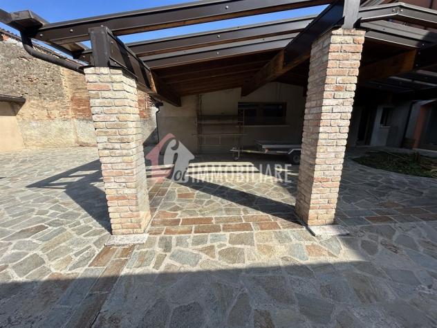 Elegante Trilocale Piano Terra con cortile Privato - Foto 3