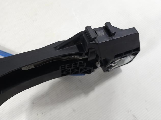 SUPPORTO MANIGLIA ANTERIORE DESTRA LANCIA Ypsilon 4° Serie 50522663 (1123) - Foto 15