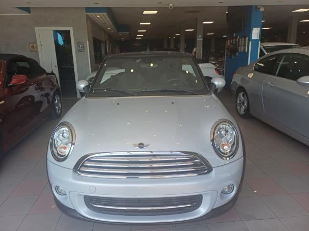 Mini Cooper Cabrio 1.6 White silver metallic