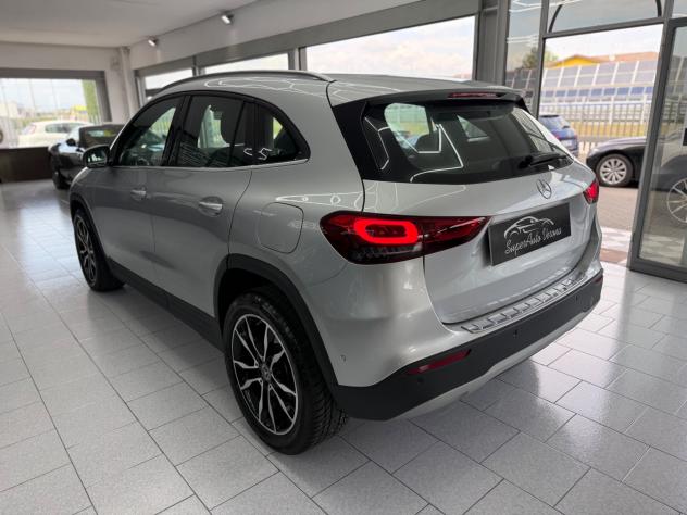 Mercedes-benz GLA 180 d Automatic Premium - Foto 6