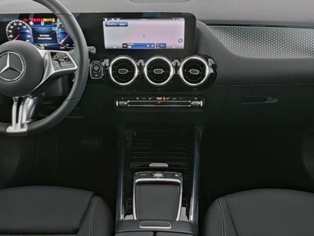 MERCEDES-BENZ GLA 180 Automatic Progressive Advanced rif. 24190275 - Foto 5