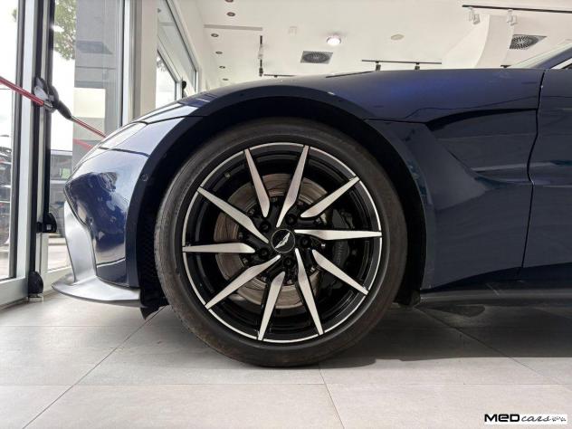 ASTON MARTIN - Vantage - Coupé 4.0 V8 - Foto 10