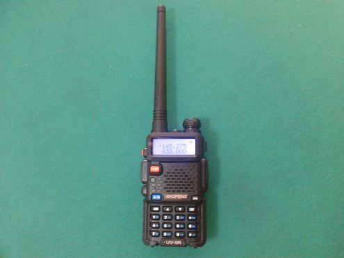 RADIO RICETRASMITTENTE DUAL BAND BAOFENG UV-5R VHF UHF 5 WATT - Foto 2