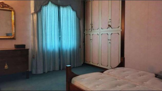 Immobile in asta di 349 m² con più di 5 locali in vendita a Dello - Foto 19