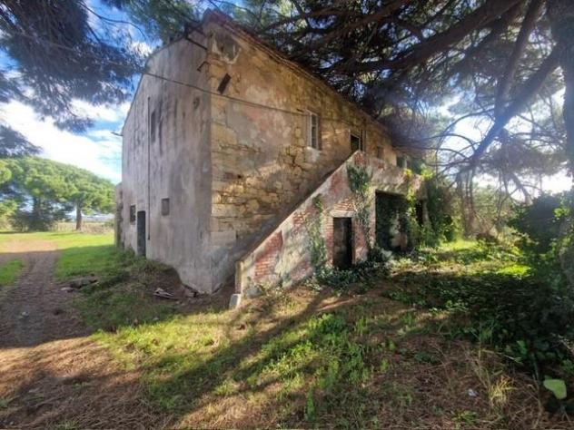 Colonica in vendita a Vada - Rosignano Marittimo 400 mq Rif: 1296852
