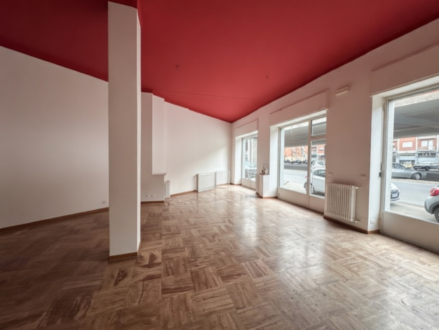 Negozio di 3 grandi vertine a Moncalieri – Corso Trieste