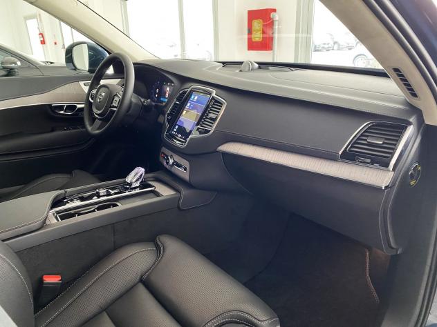 Volvo XC90 Plug-In Hybrid T8 310+145 CV AWD Plug-in Hybrid Automatica 7 Posti Ultimate Bright - Foto 10