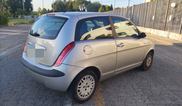Ypsilon 1.2 benzina