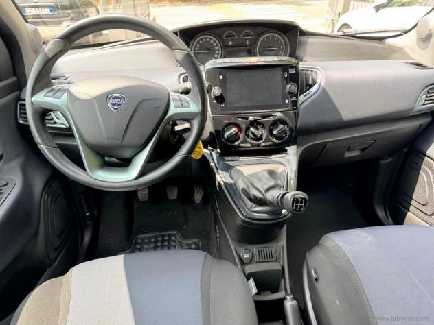 Lancia Ypsilon 1.2 69 CV 5 porte GPL Ecochic - Foto 9