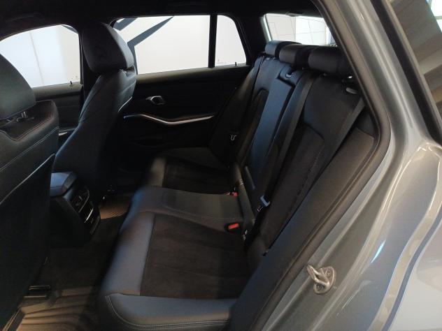 BMW Serie 3 320d Touring mhev 48V MSport auto - Foto 9