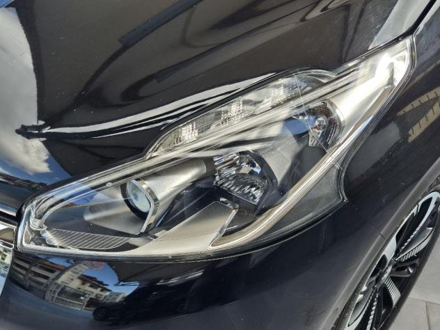 PEUGEOT - 208 - BlueHDi 100 S&S 5p. GT Line - Foto 7