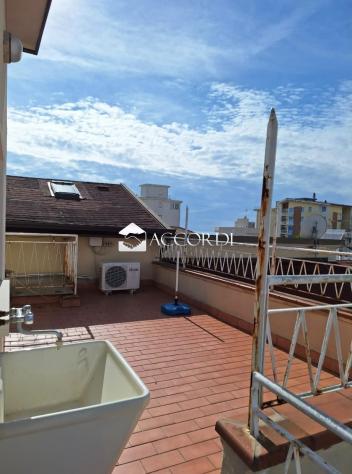 APPARTAMENTO di 5 vani e di 90 mq (JESOLO) rif. NIG13 - Foto 6