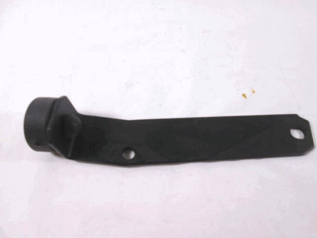 147312 STAFFA SUPPORTO PARAURTI ANTERIORE LATO SINISTRO FIAT RITMO 1.1 B 5P RICAMBIO NUOVO - Foto 2
