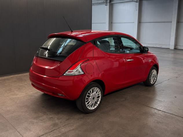 LANCIA YPSILON 1.2 69CV GOLD - 2018 - Foto 3