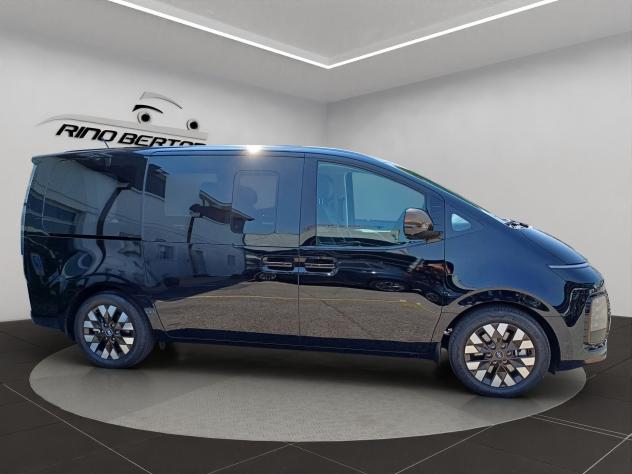 Hyundai Staria 2.2 AT 4WD 7 posti Luxury PROMO FINANZIAMENTO MENO 1000 € - Foto 4