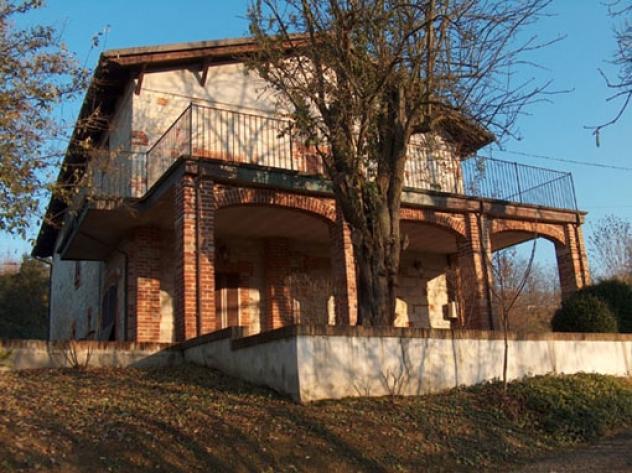 Cereseto vendesi cascina 8 vani 350 Mq - Foto 7