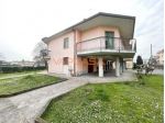 VILLA BIFAMILIARE COMPLETAMENTE INDIPENDENTE