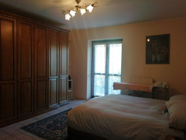 Villetta a schiera di 280 m² con più di 5 locali e box auto in vendita a None - Foto 19