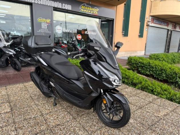 HONDA Forza 350 DELUXE TUTTO INCLUSO ANCHE PASSAGGIO! MINI RATE rif. 24225127 - Foto 7