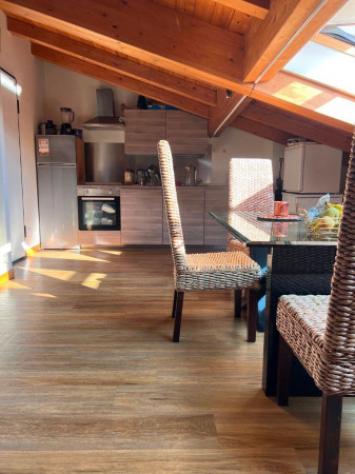 Attico / Mansarda di 78 m² con 2 locali in affitto a Ospedaletti - Foto 14
