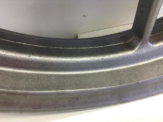 BENELLI CAFFE' NERO 125 CERCHIO RUOTA ANTERIORE 16 X 2.50 - NO DISCO 2011 2012 - Foto 2