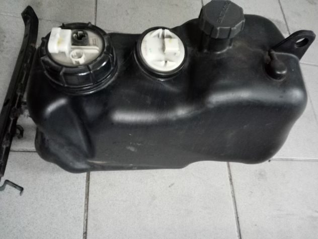 SERBATOIO BENZINA PIAGGIO X7-X8-MP3 - Foto 3