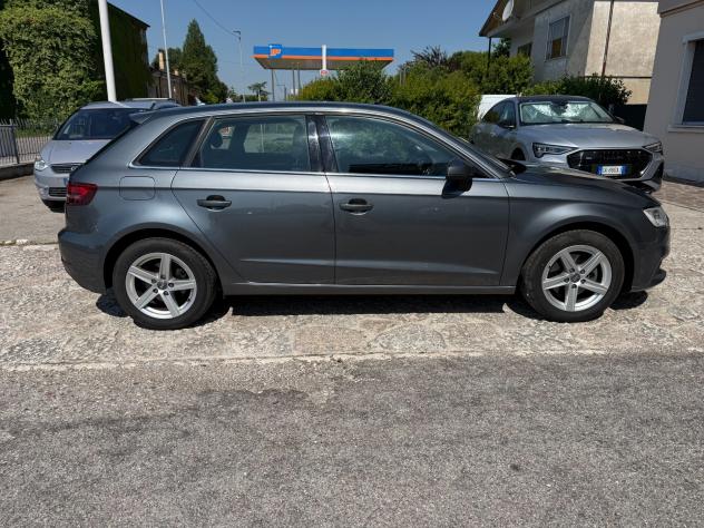 Audi A3 SPB 1.6 TDI S-tronic 116 CV Business - Foto 8