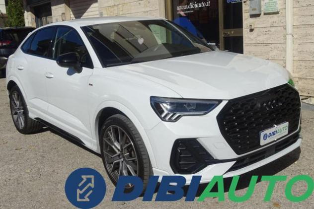 AUDI Q3 sportback 35 TDI S tronic Identity Black s-line rif. 24191163 - Foto 2
