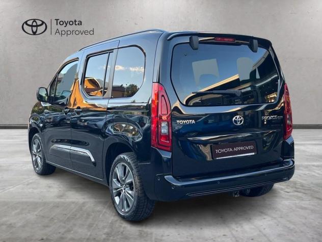 Toyota Proace City Verso 1.5D 130Cv S&S A/T L1 D Luxury - Foto 4