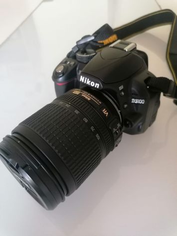 Macchina fotografica Nikon D3100