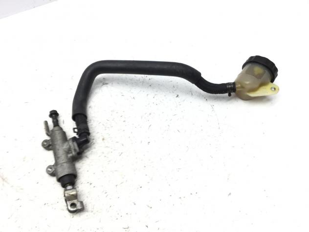HONDA CBR XX 1100 POMPA FRENO POSTERIORE E VASCHETTA SERBATOIO OLIO 2001 2006