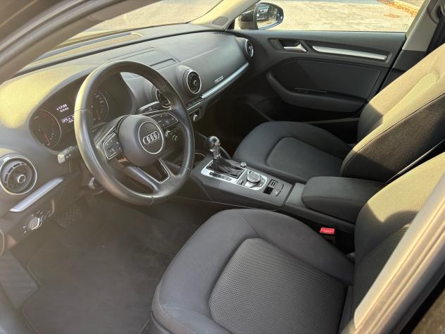 Audi A3 30 TDI S tronic Business - Foto 6