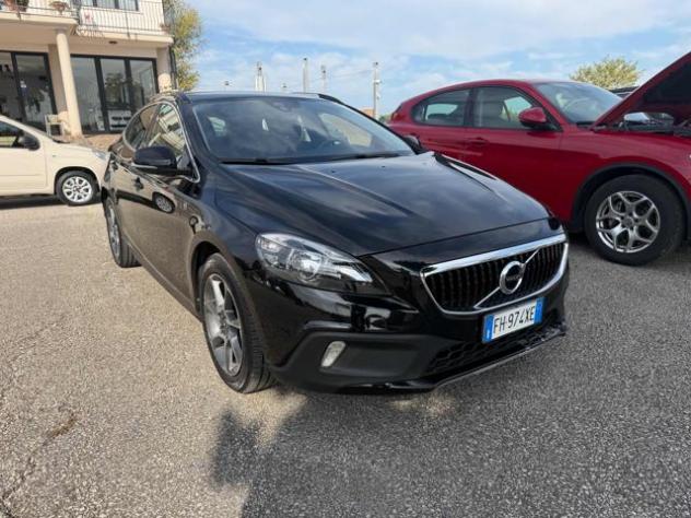 VOLVO V40 Cross Country D2 Summum OCEAN RACE rif. 24175020 - Foto 2
