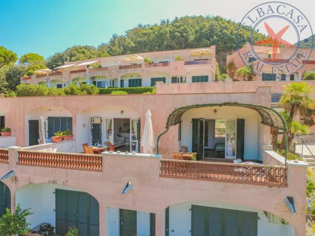 PORTOFERRAIO - ELBA - APPARTAMENTO CON GRANDE TERRAZZA VISTA MARE - Foto 3