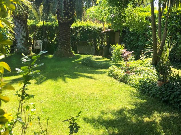 Porzione di Casale nel verde con giardino privato - Foto 10