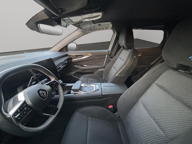 Renault Austral 1.2 E-Tech full hybrid Iconic Esprit Alpine 200cv auto - Foto 10