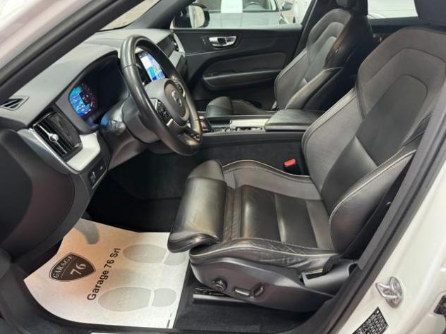 VOLVO XC60 B4 (d) AWD automatico Plus Dark N1 + iva 22% rif. 23895485 - Foto 8
