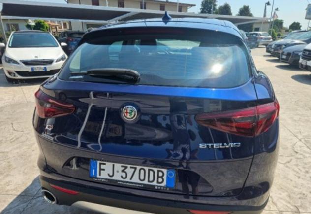 Alfa Romeo Stelvio 2.2 Turbodiesel 180 CV AT8 RWD Super - Foto 7
