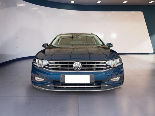 Volkswagen Passat Variant 2.0 TDI Executive 4Motion 200 CV DSG - Foto 2