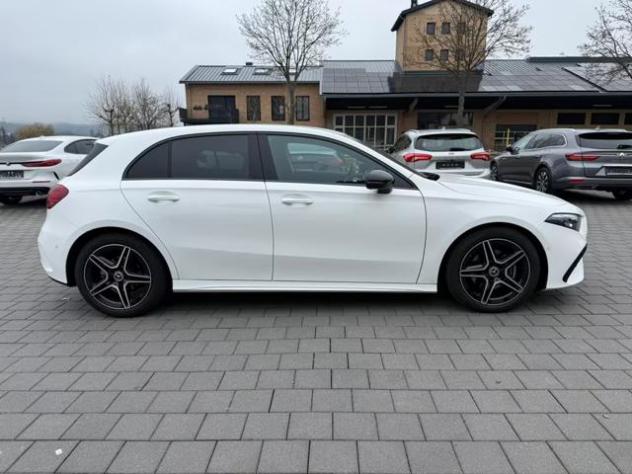 MERCEDES-BENZ A 180 d AMG PREMIUM NIGHT rif. 23701237 - Foto 4